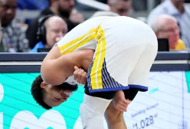 真人百家乐游戏登录入口-库里的高光2022年：因为肩伤留下缺憾