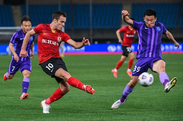 中超前两轮有冷门 近两成比赛互交白卷催眠战激增